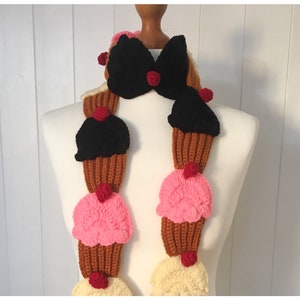 Hand Crochet Cupcake Scarf | Hand Made Cake Scarf | Crochet Scarf | Hand Made Cupcake Scarf | Kawaii Scarf