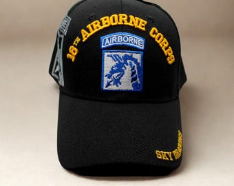 アメリカ陸軍第18空挺軍団の帽子。アメリカ陸軍第18空挺軍団公式