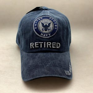 US Navy Retired Hat – Retired Navy Blue Hat– Embroidered Navy Trucker Hat – Dad Hat – Adjustable Unisex Cap – Father&#39;s Day Gift. Navy Hat
