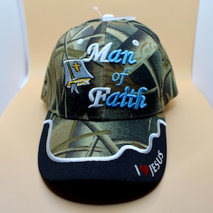 Man of Faith Camo Hat– Christian Inspirational Hat with Bold Faith Message. Faith-Based Accessories, Unisex Casual Wear. Christian Gift
