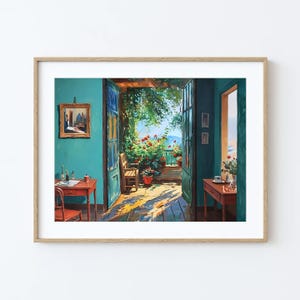 Op de afbeelding: Een schilderij van een kamer met een open deur die leidt naar een patio met weelderig groen en uitzicht op de oceaan. De kamer is teal blauw geverfd en heeft een kleine tafel met een vaas met bloemen en een stoel. De patio is versierd met planten in potten en een houten bank.