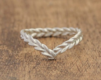 Silver Wedding Ring, Silver Wishbone Ring, Silver Stacking Ring, Wishbone Wedding Ring, Shaped Wedding Ring