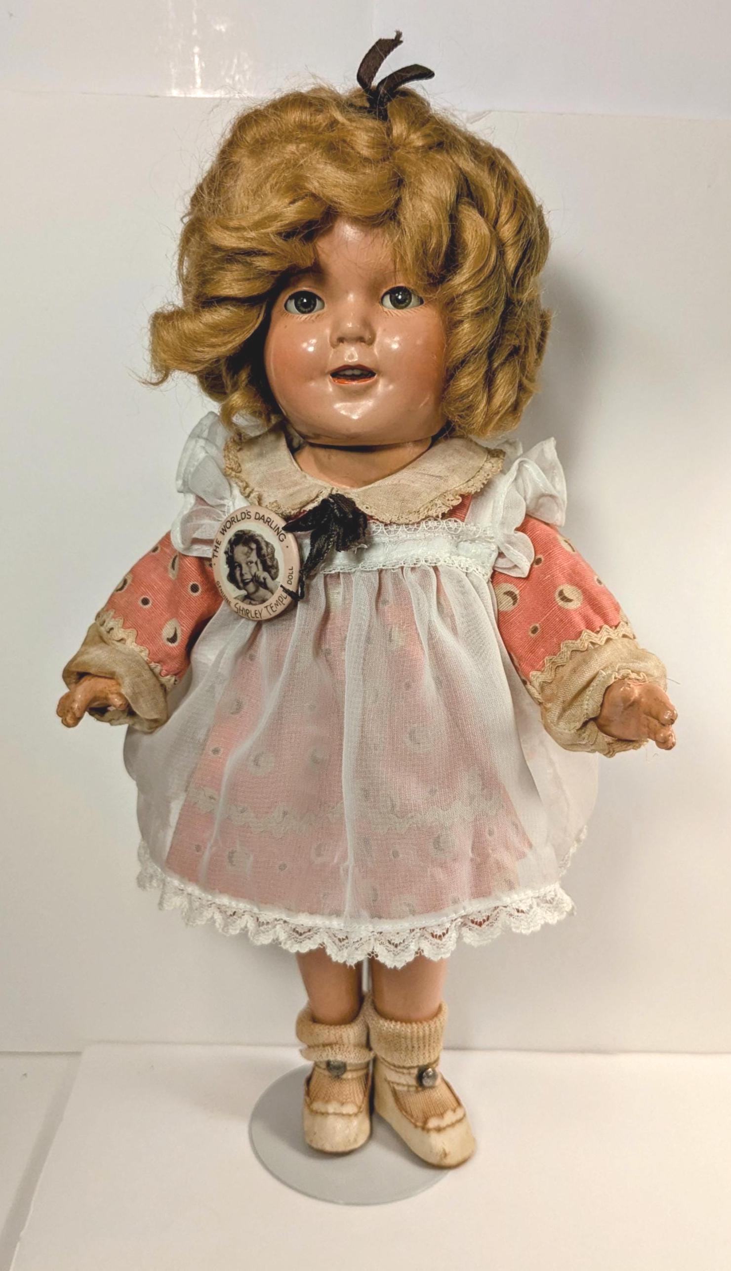 【希少・美品】1935年アメリカの小さな絵本 お人形さん達のTEA PARTY 会員様限定 お買い得商品 希少・美品】1935年アメリカの小さな