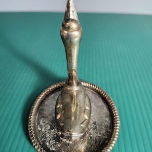 silver-plate swan ring holder
