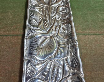 Calla lily aluminum tray