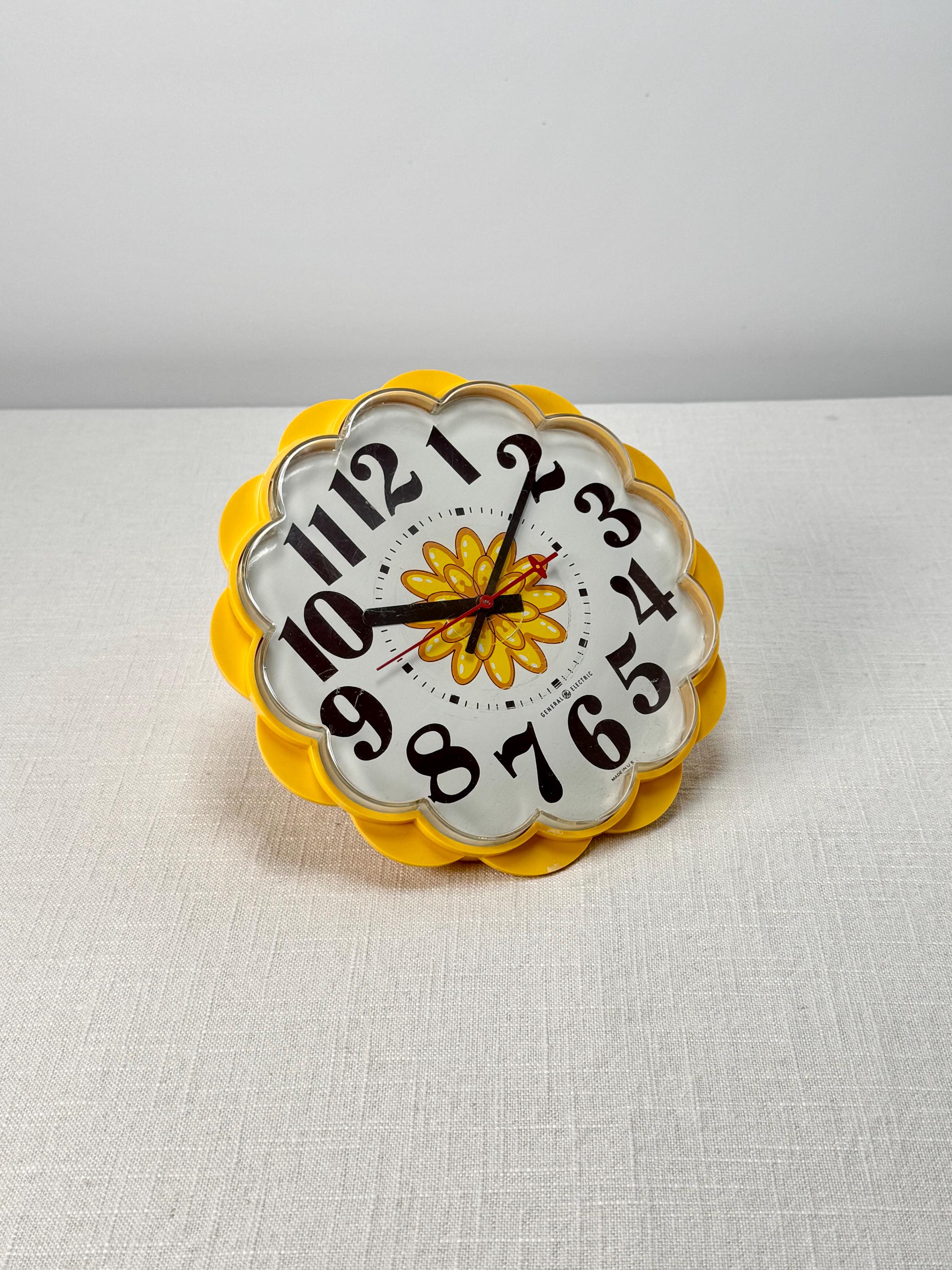 Vintage 70s Flower Wall Clock General Electric Bright Yellow Daisy Flower Power Design