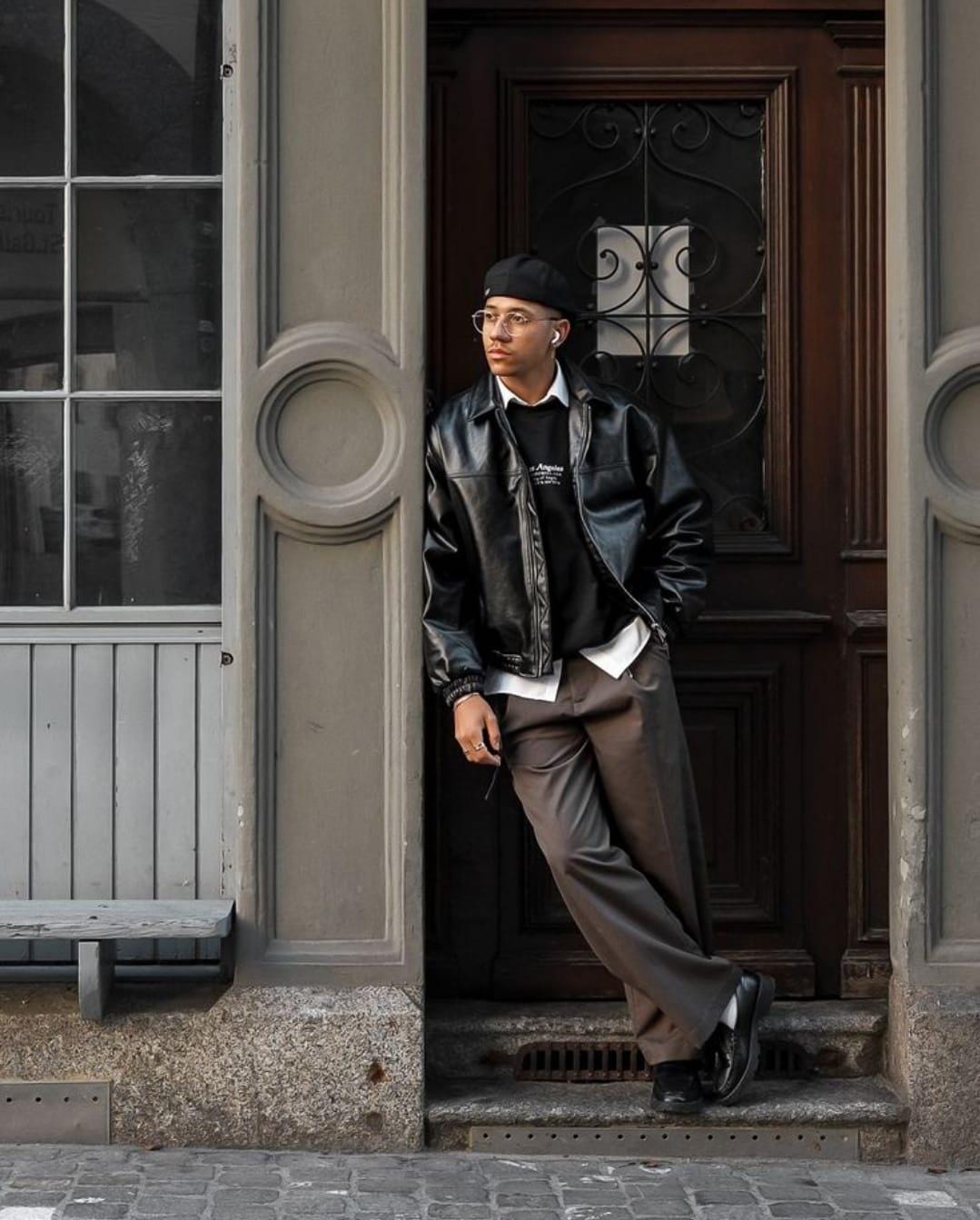 Handmade Vintage Black Leather Bomber Jacket for Mens 90s