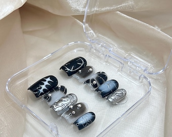 Dark Angel Press On Nails: Y2K Chrome Edgy Short Square