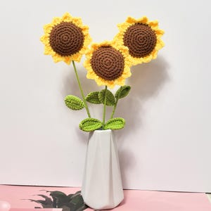 Handmade Crochet Sunflower Bouquet,Crochet Flowers,Crochet Desk Decor,Crochet Flower Arrangement,Mother&#39;s Day Gift,Home table Decor
