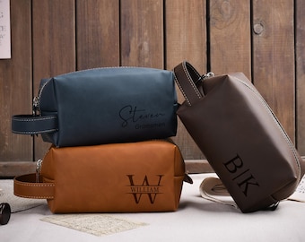Personalized Men&#39;s Toiletry Bag, Engraved Leather Travel Kit, Groomsmen Gift, Anniversary Gift,Travel Toiletry Bag,Leather Accessory for Him