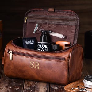 Personalized Leather Toiletry Bag, Embroidered Dopp Kit for Men, Groomsmen Gift, Valentine’s Day Gift for Him, Travel Wash Bag image 5