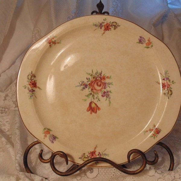 CLEARANCE!! Vintage Homer Laughlin Priscilla Pattern Cakeplate with Handles