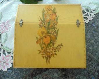 Vintage Laquered Decoupaged Hinged Jewelry Stash Box OOPS SALE