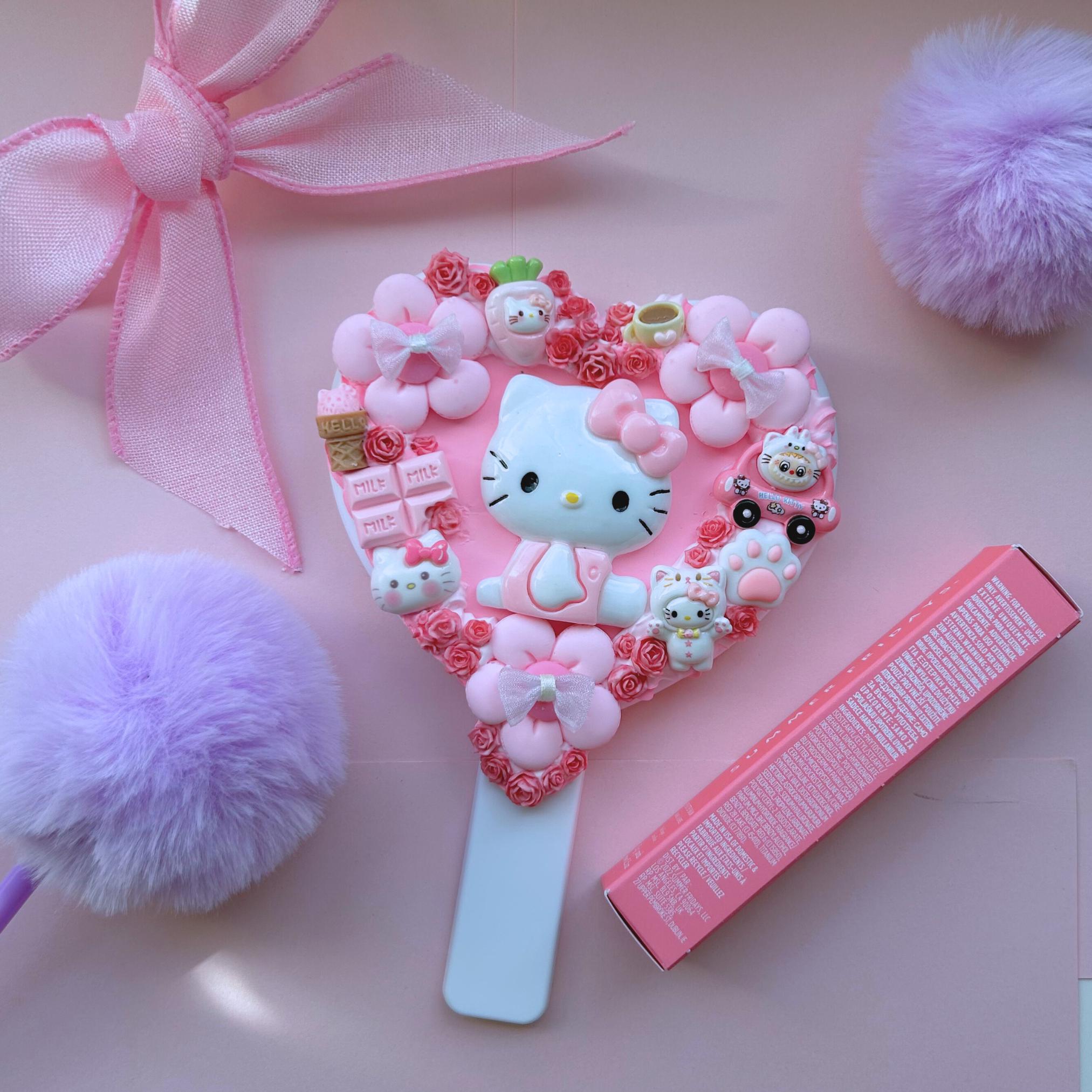 MOMOMI - Nice Group Decoden Mirror and Brush, 48512 MOMOMI - Nice Group Decoden Mirror and Brush, 48512