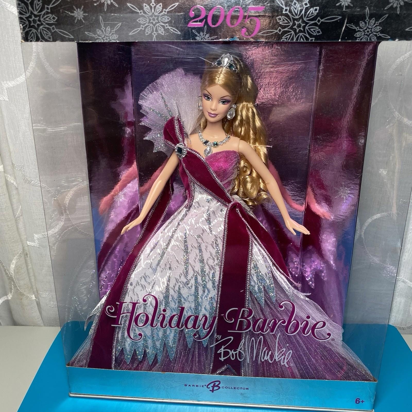 Barbie Holiday 2005 Bob Mackie Collector Doll NIB New #G8058