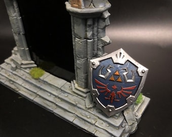 Escudo Hylian Artesano - Pintura metálica y efecto de batalla desgastado - Tecla inspirada en Zelda para teclados mecánicos o imán de nevera