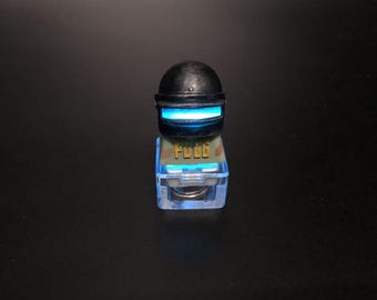 Tecla de casco para PUBG Mobile Battle Royale: camuflaje y desgaste de batalla, visión única y artesanal, tecla mecánica personalizada.