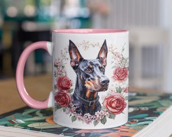 Taza Doberman con flores / Regalo perfecto para amantes de los perros, aficionados al café y al té, amantes de las mascotas, decoración del hogar, regalo de cumpleaños