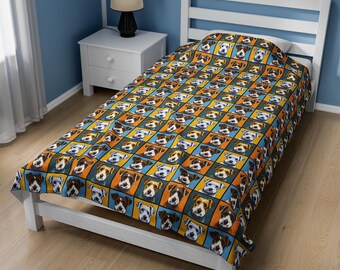 Könnte beinhalten: Ein Bettbezug in Twin-Größe mit einem sich wiederholenden Muster eines Hundefaces in einem farbenfrohen geometrischen Design. Der Bettbezug ist in Blautönen, Gelb und Braun.