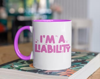 Taza de café "Soy una responsabilidad" - Taza divertida y sarcástica - Taza con frase con la que te identificarás - Regalo para ella/él