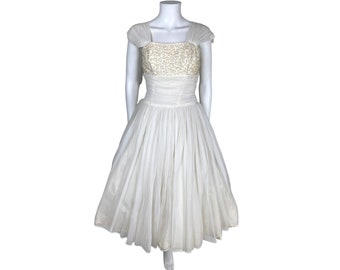 Vintage 50s Party Dress White Nylon Chiffon w Sequinned Bust Sz S - Prom Dress
