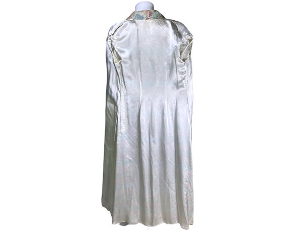Vintage 1940s Dressing Gown Woven Satin Asian Mot… - image 7