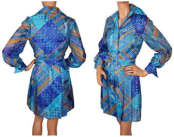 1970s Dress Blue Graphic Print - Shirtdress - Siz… - image 1