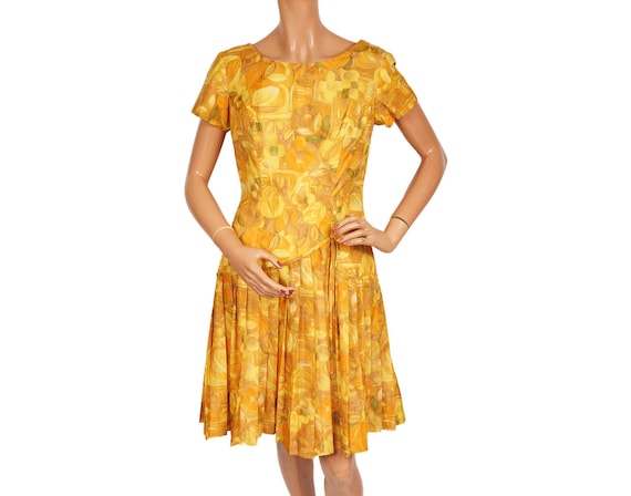 Vintage 1960s Yellow Floral Print Dress with Plea… - image 1