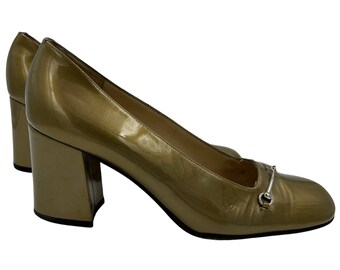 Vintage 1990s Gucci Pumps Gold Patent Leather Shoes Sz 38.5