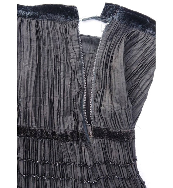 1940s Black Rayon Taffeta Pleated Skirt - VFG - image 4