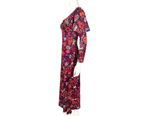 Vintage 1970s Maxi Dress Printed Floral Polyester Jersey Size S M