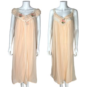 Vintage 1960s Negligee Nylon Peignoir Set Nightie & Robe Peach Size M VFG image 1