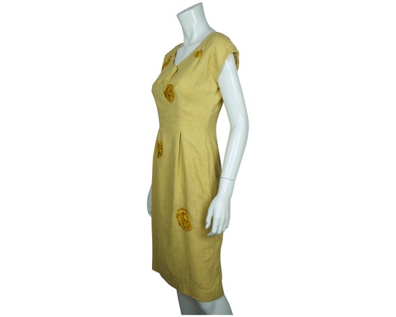 Vintage 1950s Yellow Silk Noil Wiggle Dress w Flo… - image 2