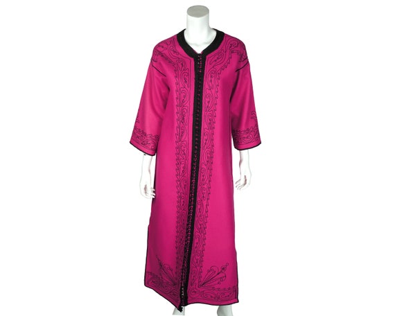 Vintage Moroccan Caftan Djellaba Magenta Wool Rob… - image 1