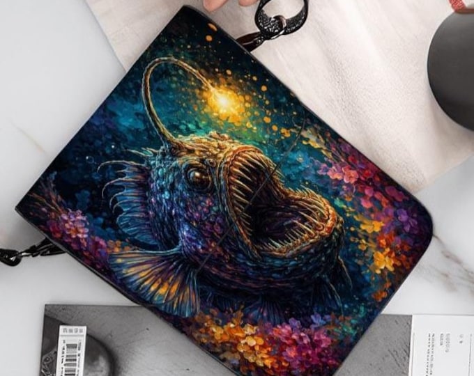 Angler Fish Phone Purse, Deep Sea Crossbody Phone Bag for Women, Ocean Art Cell Phone Wallet, Small PU Leather Shoulder Bag, Unique Gift