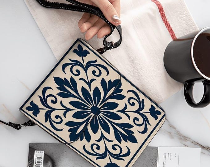 Elegant Leather Cell Phone Purse: Crossbody Shoulder Bag with Card Holder