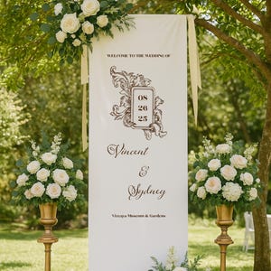 Wedding Fabric Sign, Linen Wedding Banner, Elegant Wedding Welcome Sign, Vintage Wedding Decor, Custom Name Sign, Garden Ceremony Decor