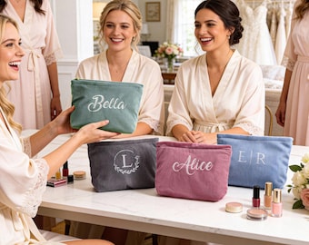 Personalized Embroidered Corduroy Makeup Bag, Bridesmaid Gift,Makeup bag, Embroidered Cosmetic Bag,Gift for Women,Wedding Party Gifts Bag