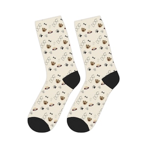 Calcetines divertidos a juego para mascotas, ideales como regalo para amantes de las mascotas. Calcetines de longitud media que combinan con tu elegante mascota.