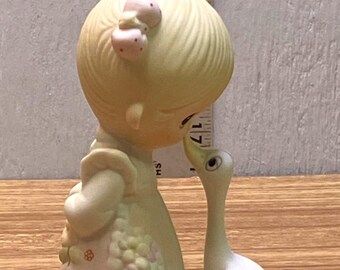 Figurka Precious Moments Make A Joyful Noise z 1978 roku - GDJ-E-702