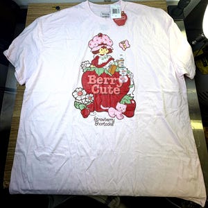 Camiseta Moranguinho – Camiseta Adulto Berry
