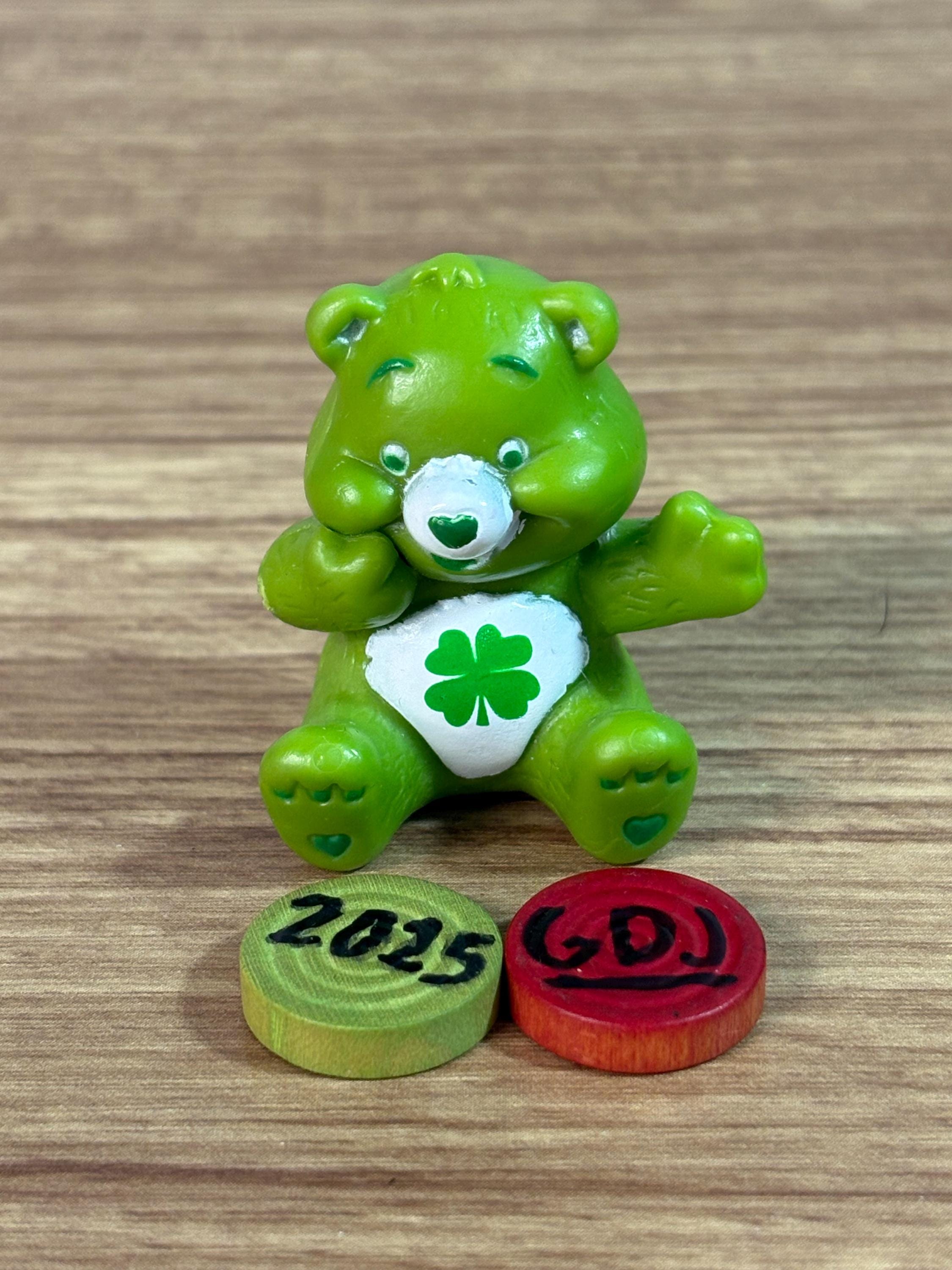Vintage 90's-2000's Care Bear Good Luck Bear Small Figurine -GDJC5