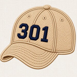 Könnte beinhalten: Eine beigefarbene Baseballkappe mit der Zahl 301, die in dunkelblauem Garn auf die Vorderseite gestickt ist. Die Kappe hat ein strukturiertes Sechs-Panel-Design mit passenden beigen Nähten, einem gebogenen Schirm und kleinen gestickten Ösen.