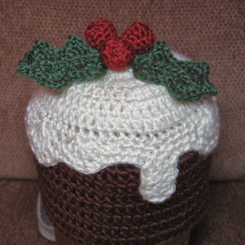 PATTERN Crocheted Christmas Plum Pudding Hat With Holly Etsy