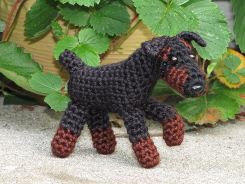 MUSTER: Dobermann, Dackel, Weimaraner Amigurumi Bild 5