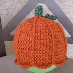 PATTERN Crocheted Pumpkin Hat and Pumpkin Amigurumi image 1