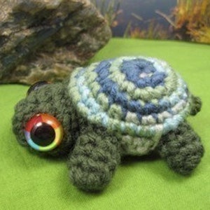 PATTERN Crocheted Turtle or Tortoise Amigurumi image 1