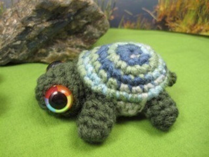 PATTERN Crocheted Turtle or Tortoise Amigurumi image 1