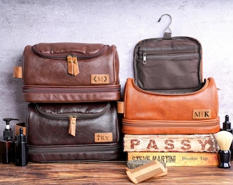 Leather Toiletry Bag for Men, Personalized Dopp Kit, Leather Hanging Toiletry Bag, Custom Gift for Groomsmen, Travel Accessory, Wedding Gift