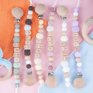 Personalized Pacifier Clip, Pacifier Holder, Wooden Dummy Chain, Newborn Gift,  Baby Shower Gift, Newborn Soother Holder, Baby boy gift